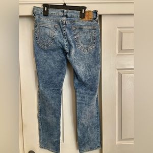 TRUE RELIGION RELAXED SLIM 34x30 Faded Blue Jeans “GENO” style
